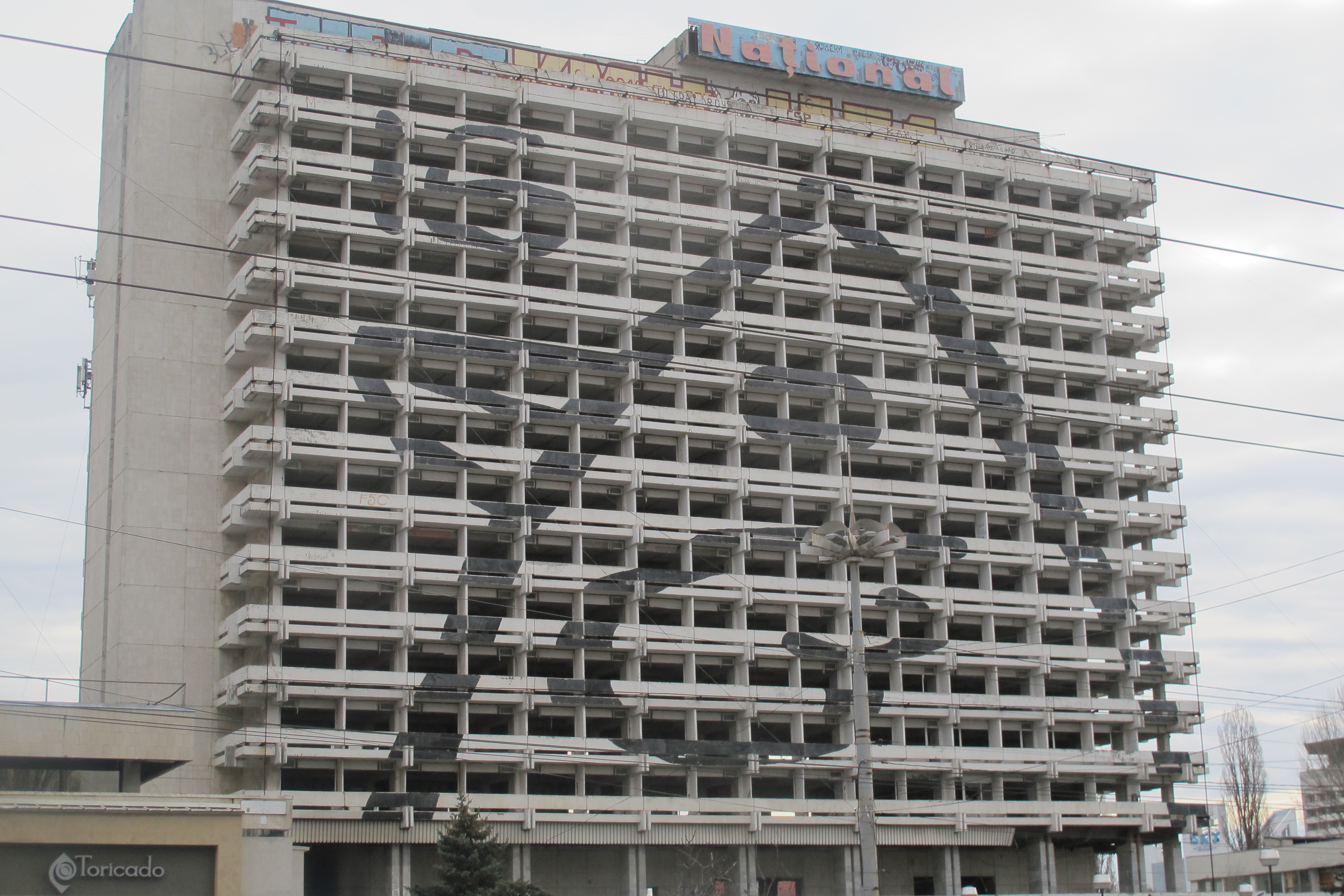 Graffiti in Chisinau. Building-size graffity.